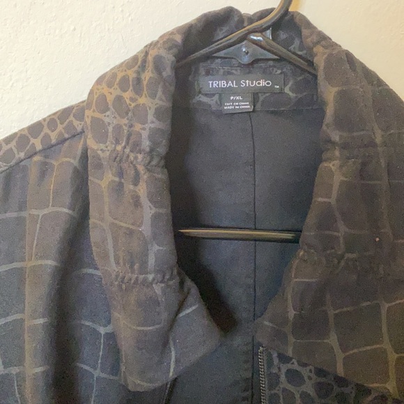 Light Jacket 3/4 Sleeve - Suede Like Material - Picture 3 of 6